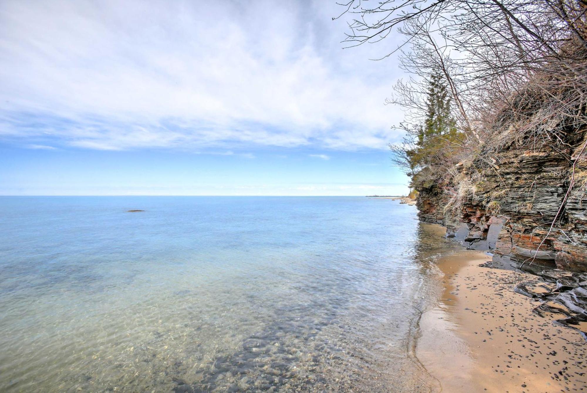 Gorgeous Charlevoix Home On Lake Michigan! Ellsworth Dış mekan fotoğraf